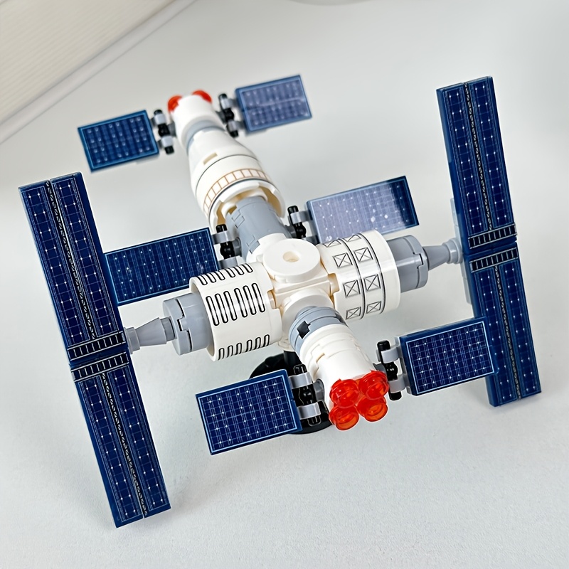 Space Explorer Building Block Set, International Space Station